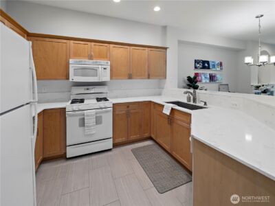 9205 122nd Court NE #6, Kirkland, WA 98033 - Photo 12