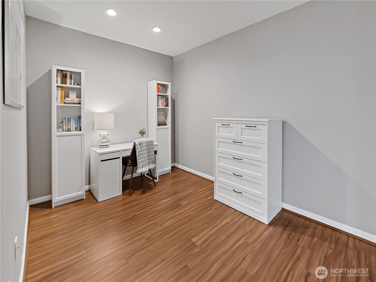 9205 122nd Court NE #6, Kirkland, WA 98033