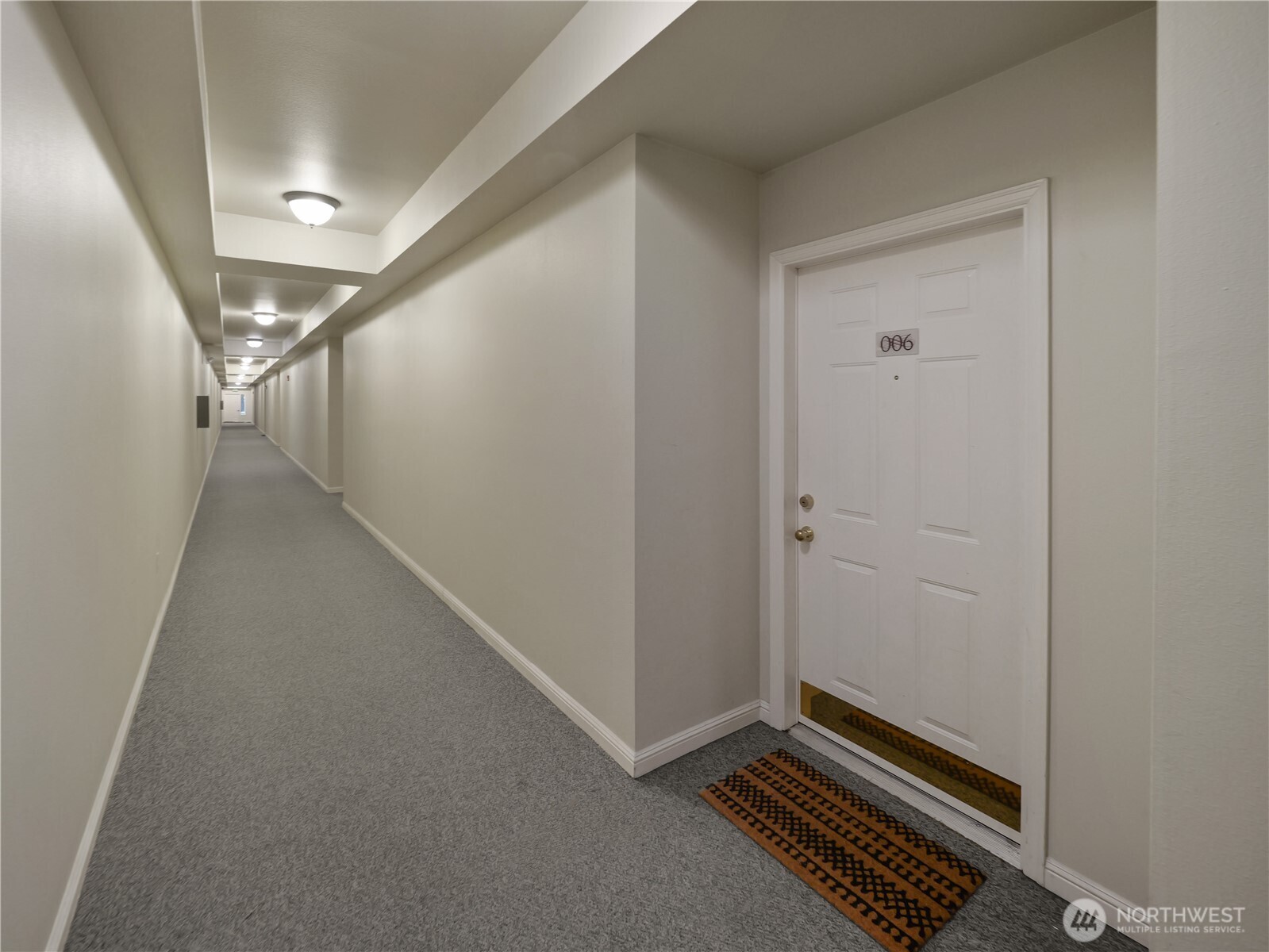 9205 122nd Court NE #6, Kirkland, WA 98033