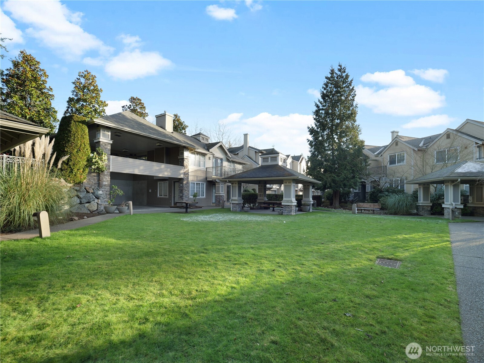 9205 122nd Court NE #6, Kirkland, WA 98033