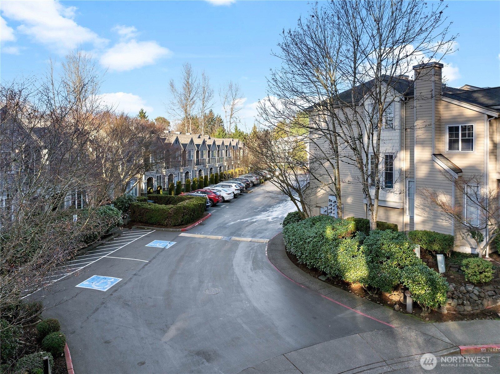 9205 122nd Court NE #6, Kirkland, WA 98033