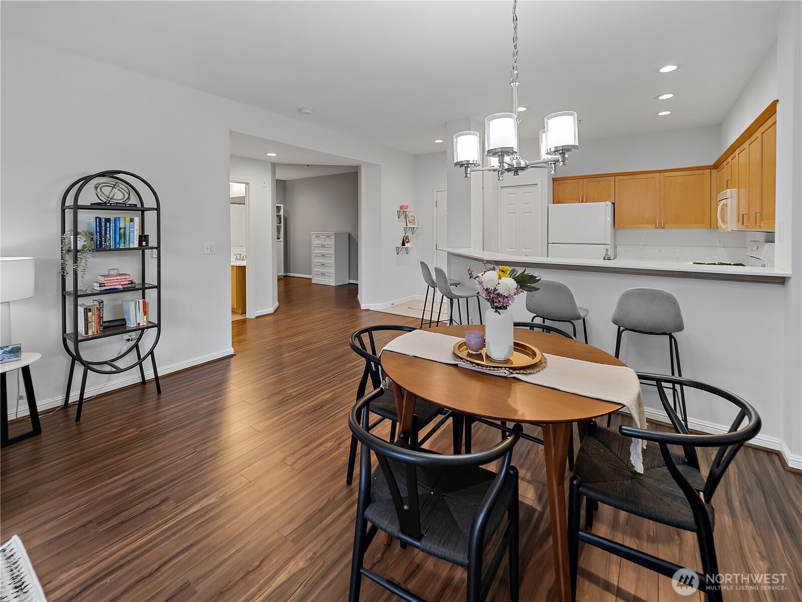 9205 122nd Court NE #6, Kirkland, WA 98033