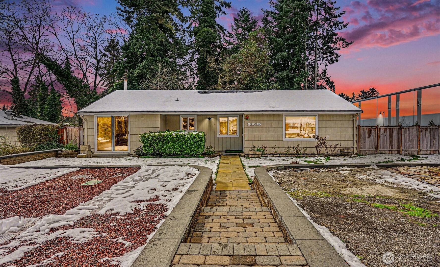 20005 14th Avenue S, SeaTac, WA 98198