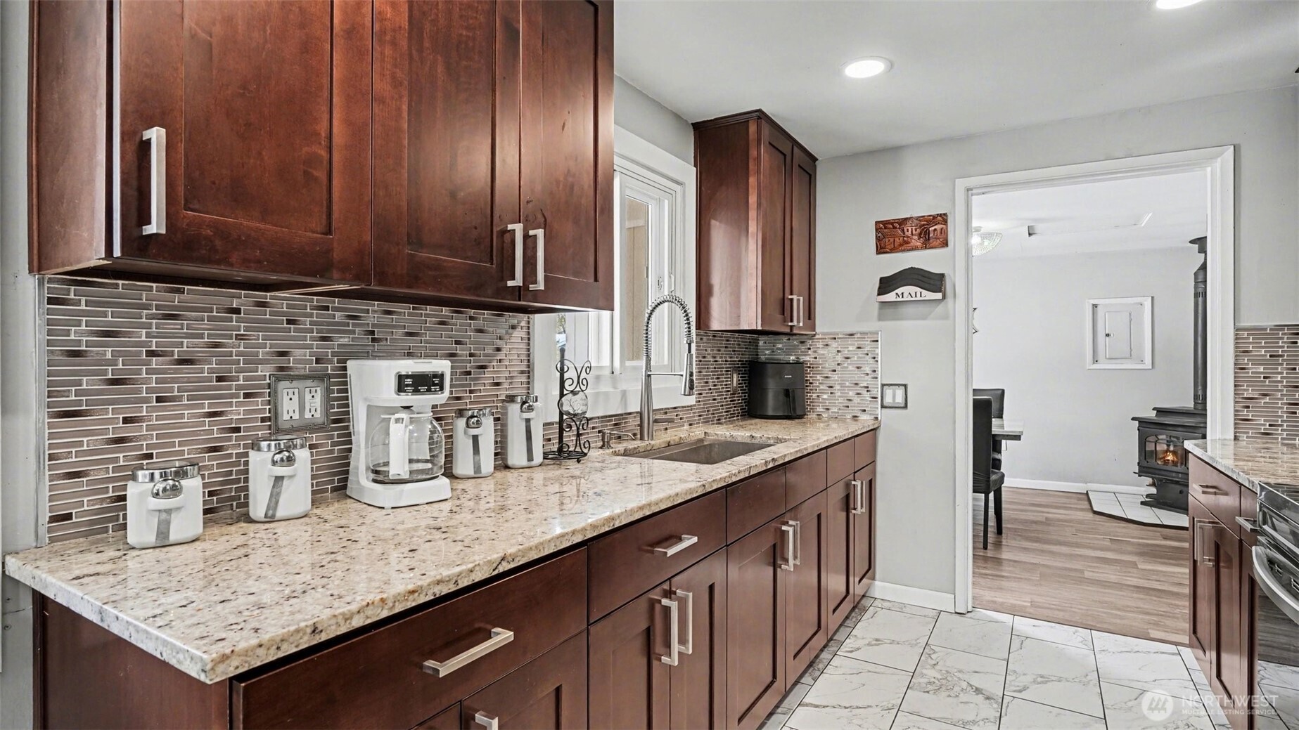 20005 14th Avenue S, SeaTac, WA 98198