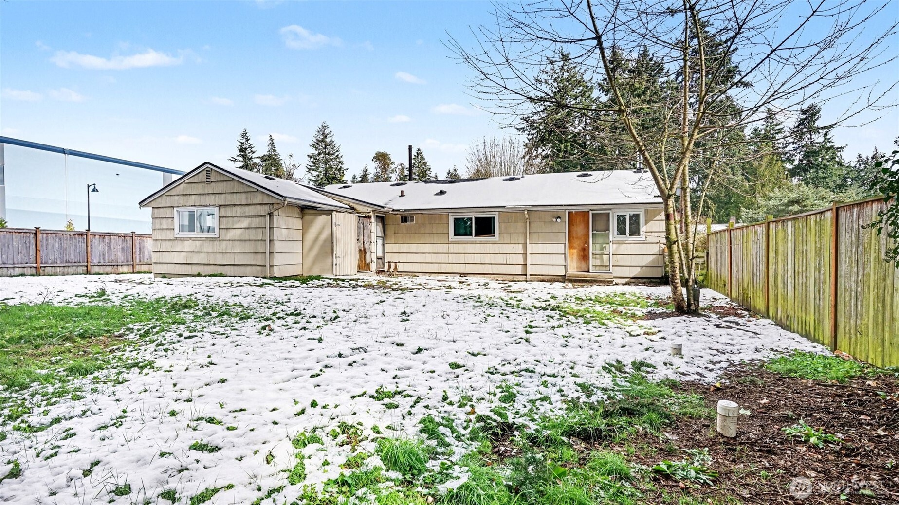 20005 14th Avenue S, SeaTac, WA 98198