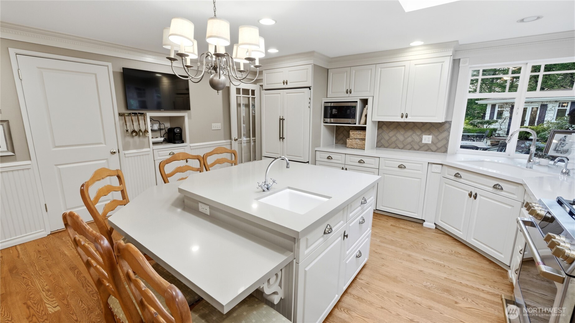 10506 Robin Hood Drive , Edmonds, WA 98020