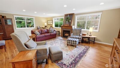 10506 Robin Hood Drive , Edmonds, WA 98020 - Photo 21