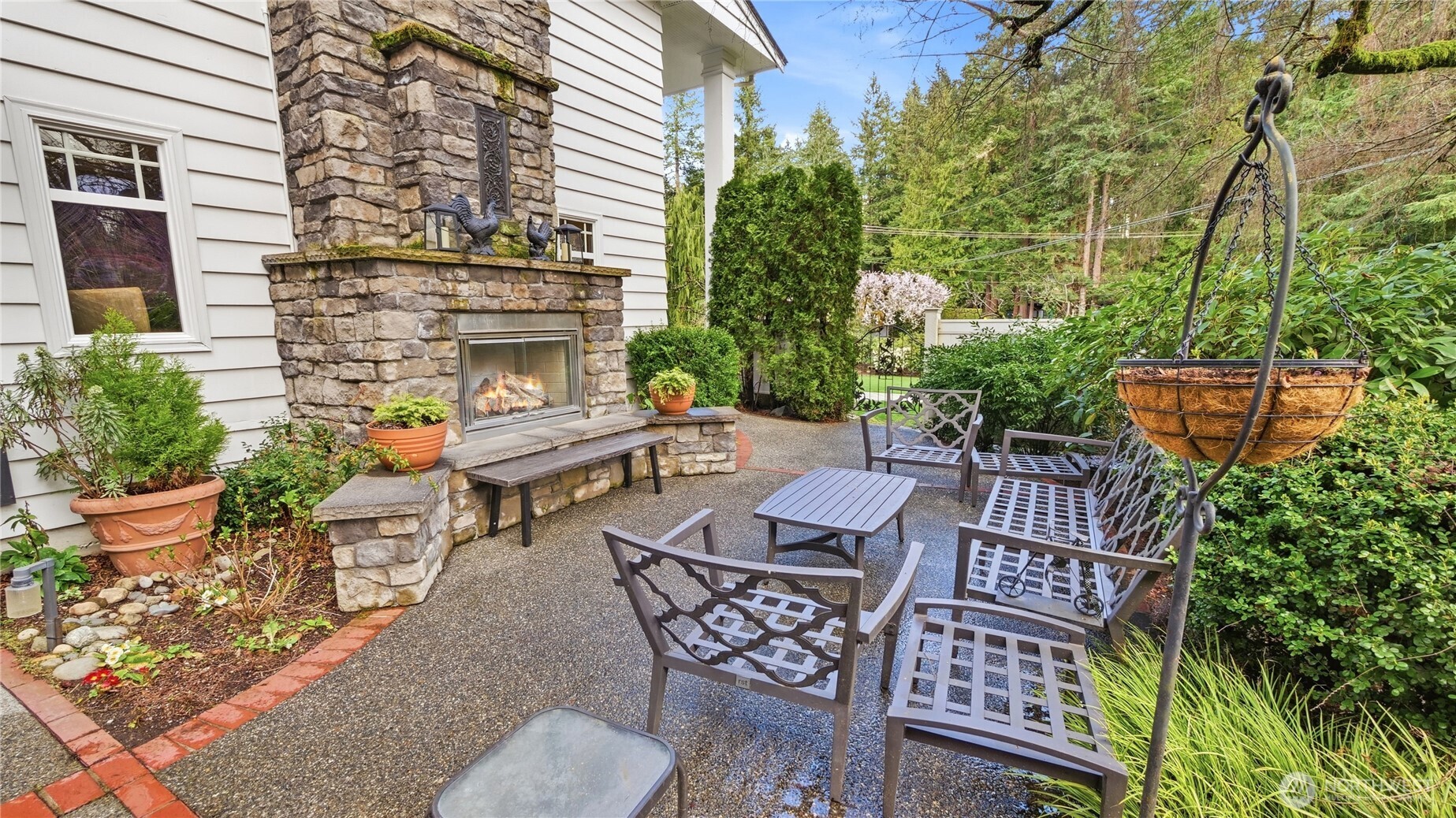 10506 Robin Hood Drive , Edmonds, WA 98020