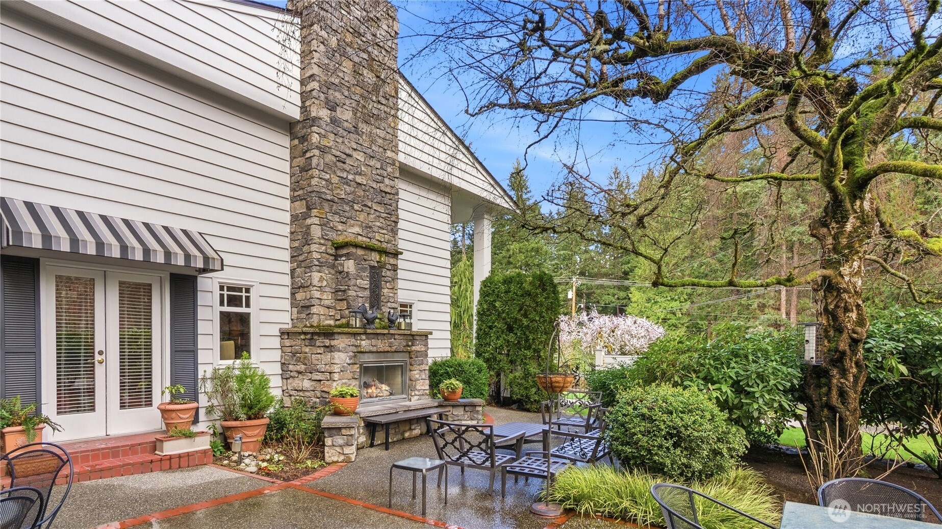 10506 Robin Hood Drive , Edmonds, WA 98020