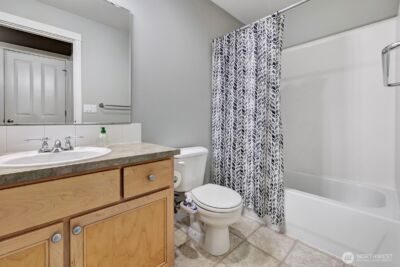 10515 221st Lane NE #202, Redmond, WA 98053-2013 - Photo 11