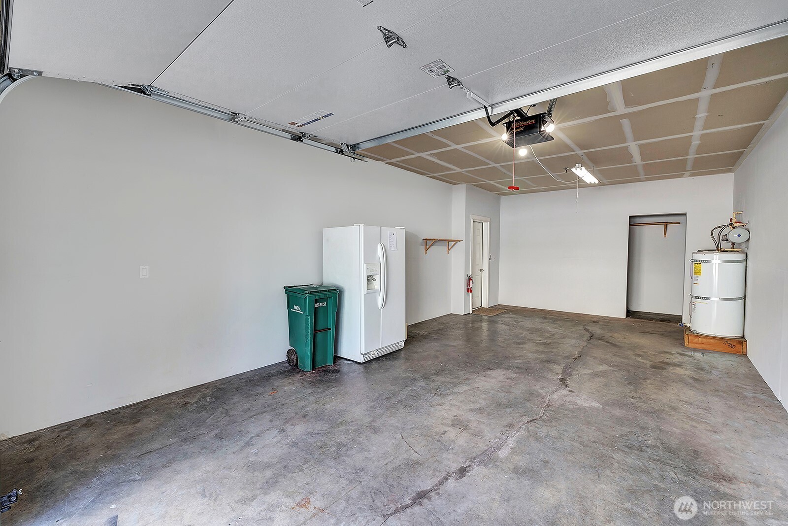 10515 221st Lane NE #202, Redmond, WA 98053-2013