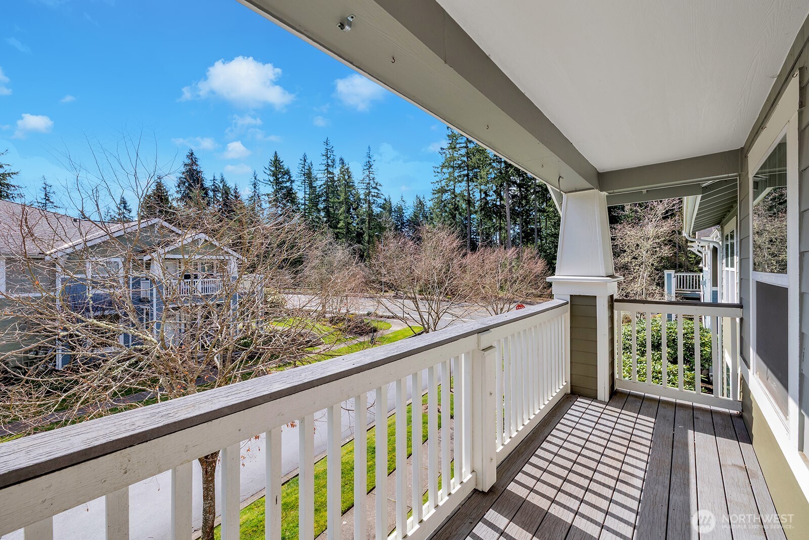 10515 221st Lane NE #202, Redmond, WA 98053-2013