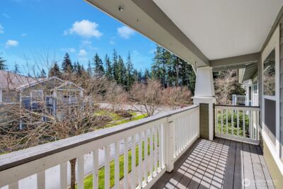 10515 221st Lane NE #202, Redmond, WA 98053-2013 - Photo 3