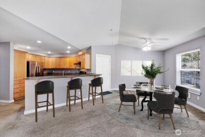 10515 221st Lane NE #202, Redmond, WA 98053-2013 - Photo 4