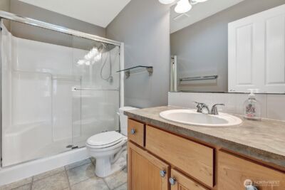 10515 221st Lane NE #202, Redmond, WA 98053-2013 - Photo 8