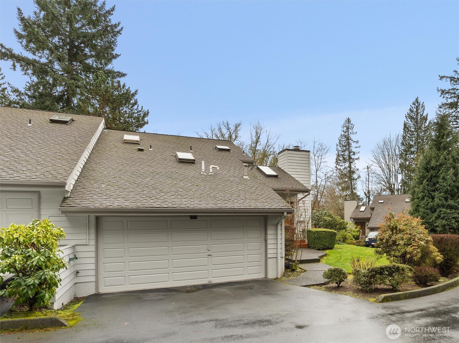 10 143rd Avenue SE, Bellevue, WA 98007
