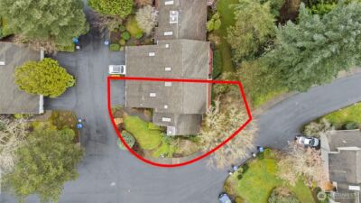 10 143rd Avenue SE, Bellevue, WA 98007 - Photo 31