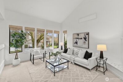 10 143rd Avenue SE, Bellevue, WA 98007