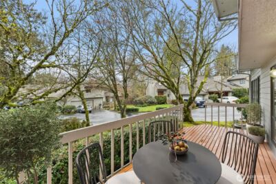 10 143rd Avenue SE, Bellevue, WA 98007 - Photo 25