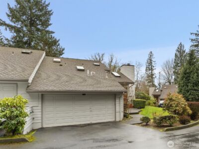 10 143rd Avenue SE, Bellevue, WA 98007 - Photo 28
