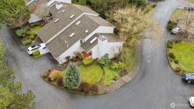 10 143rd Avenue SE, Bellevue, WA 98007 - Photo 29