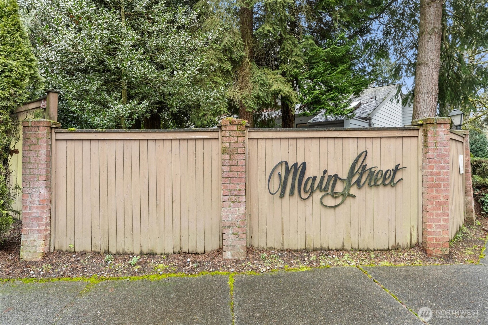10 143rd Avenue SE, Bellevue, WA 98007