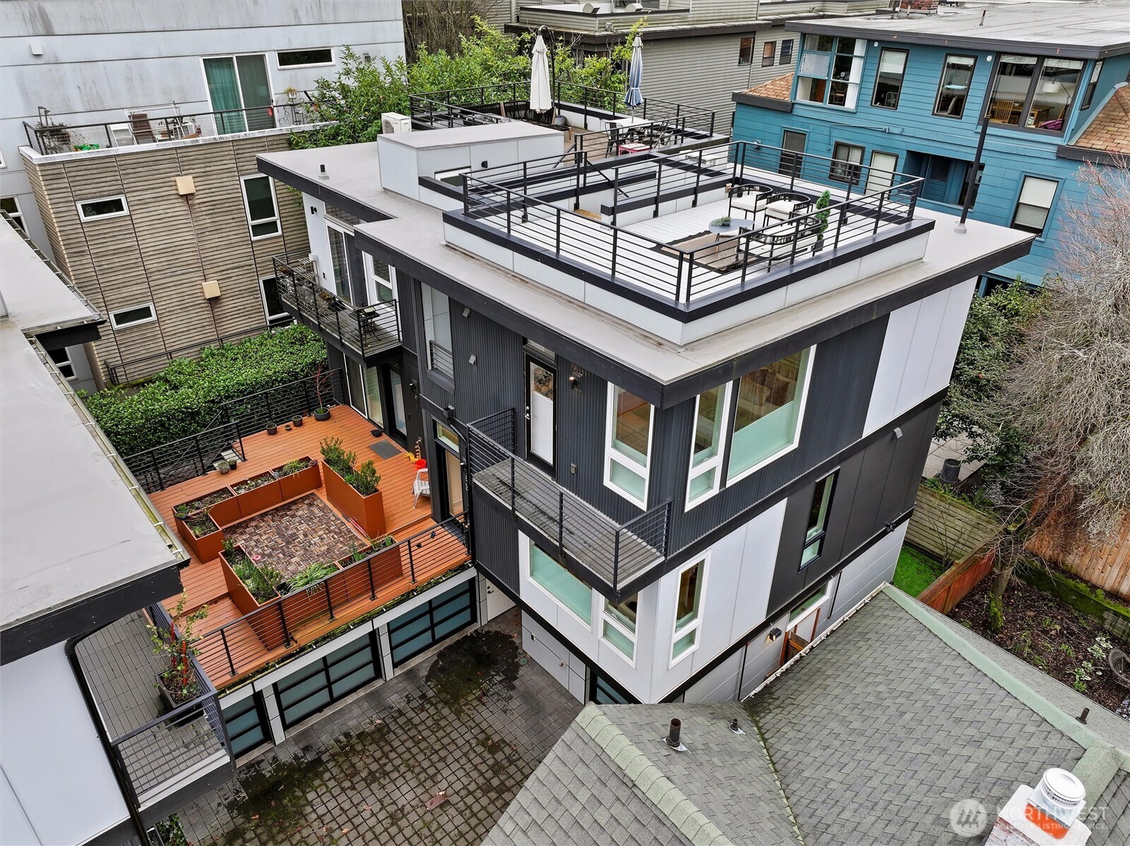 609 15th Avenue E, Seattle, WA 98112