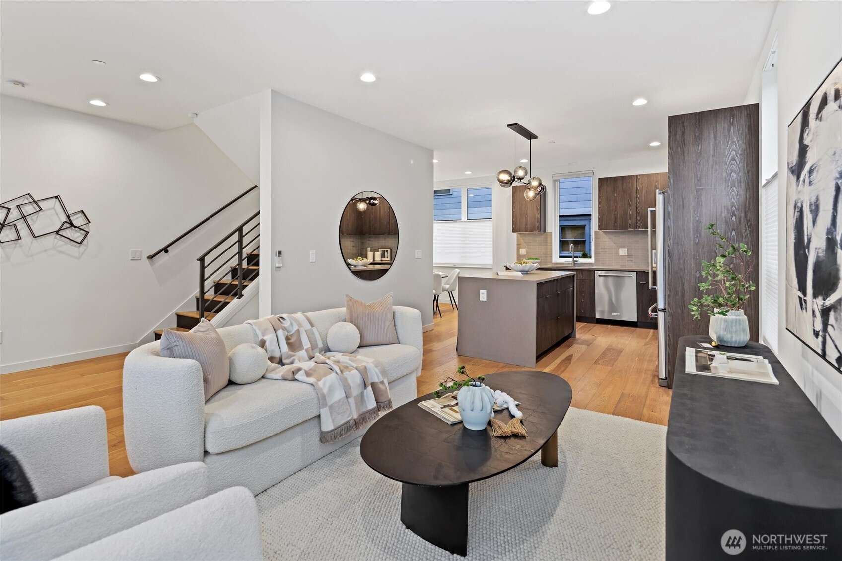 609 15th Avenue E, Seattle, WA 98112