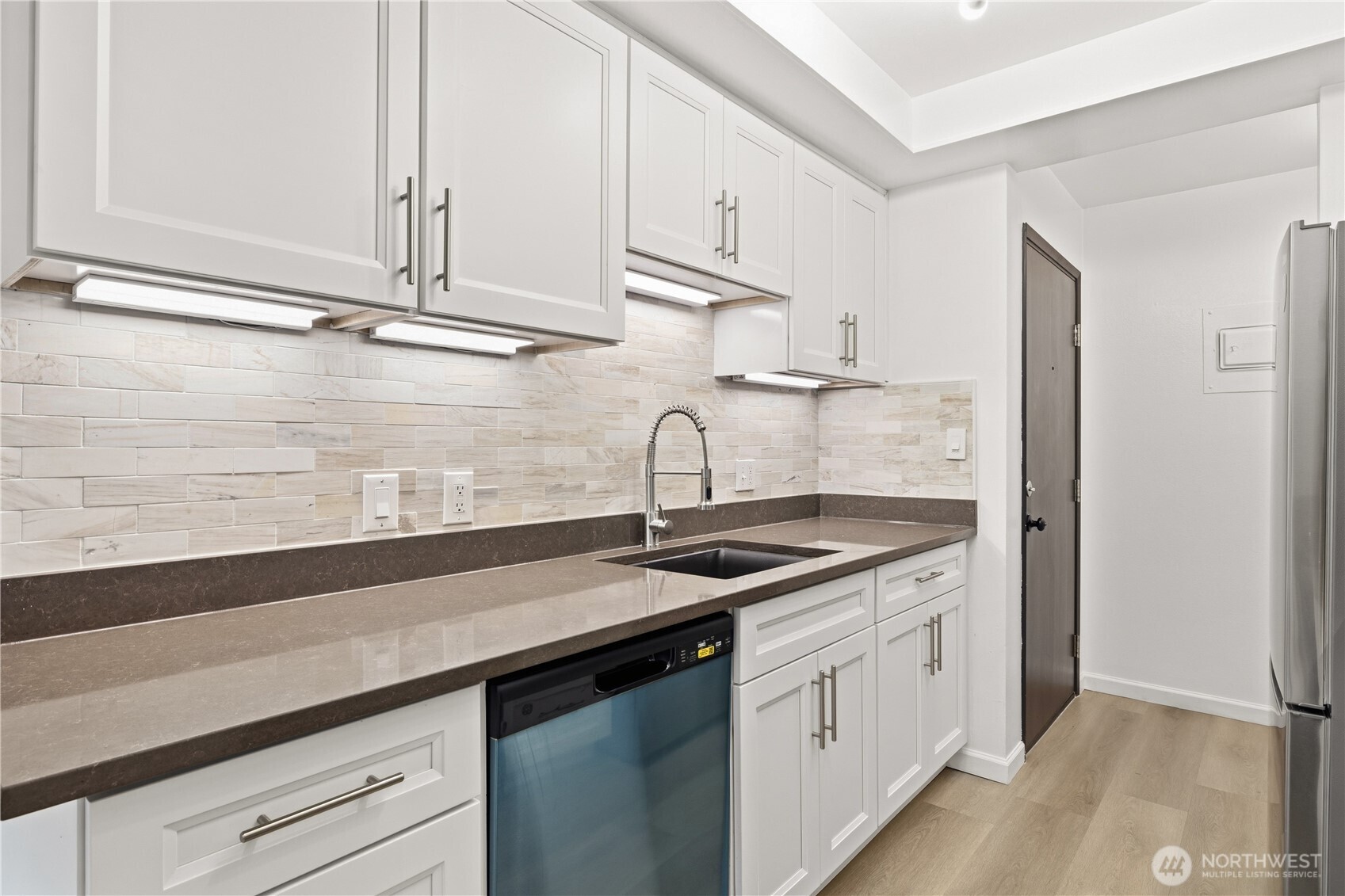 18906 8th Avenue NW #115, Shoreline, WA 98177