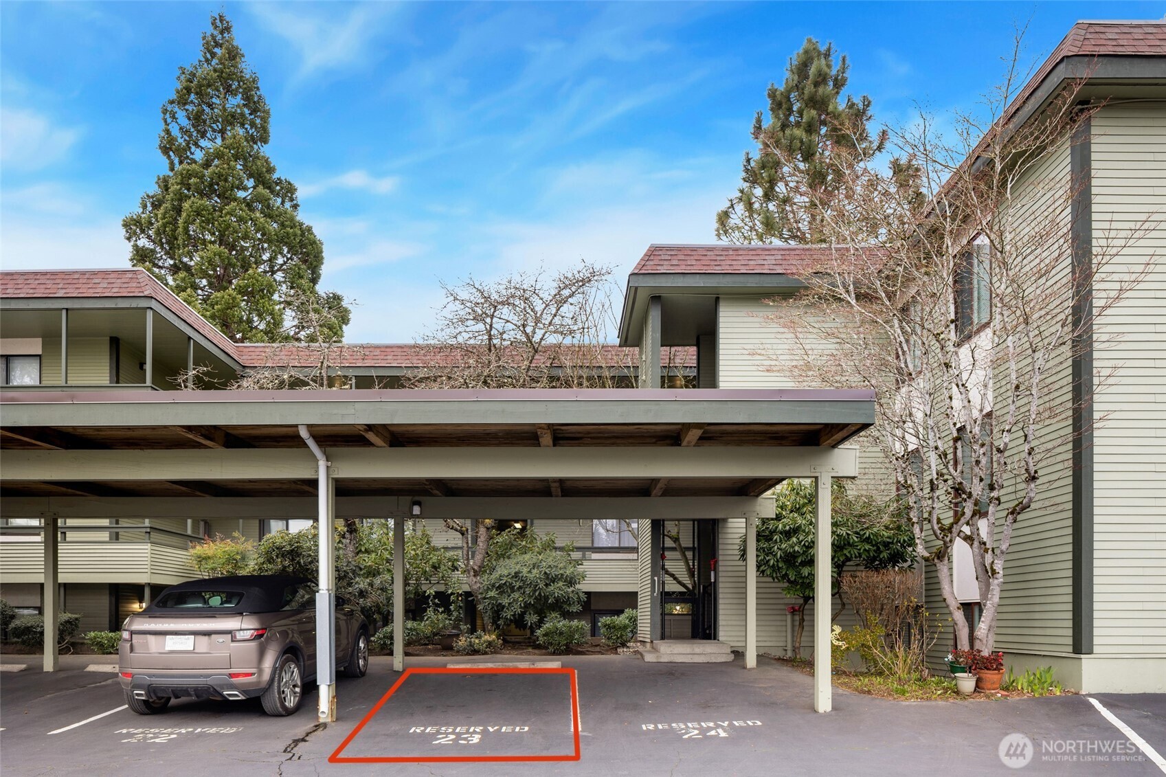 18906 8th Avenue NW #115, Shoreline, WA 98177