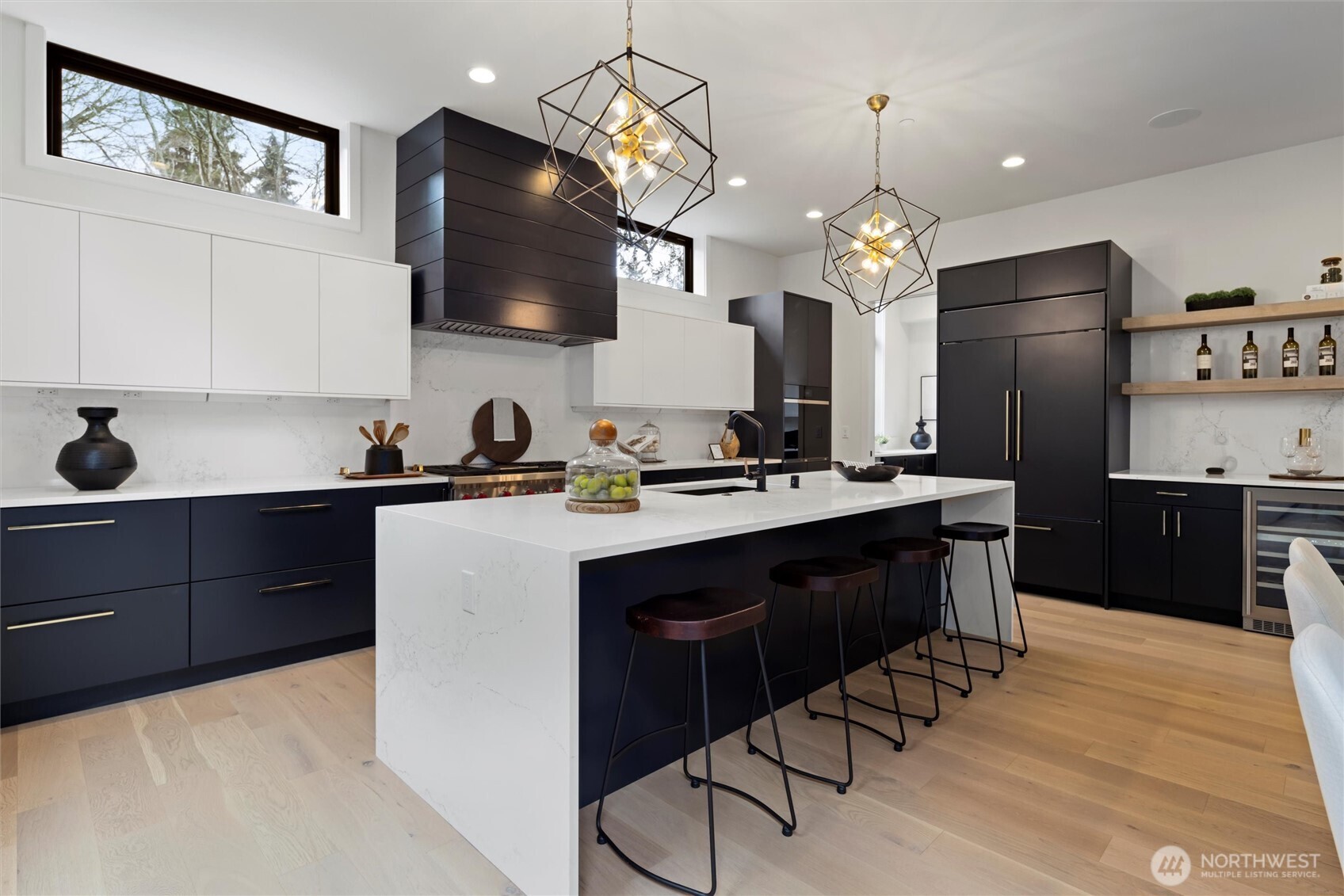 4605 108th Avenue NE, Kirkland, WA 98033