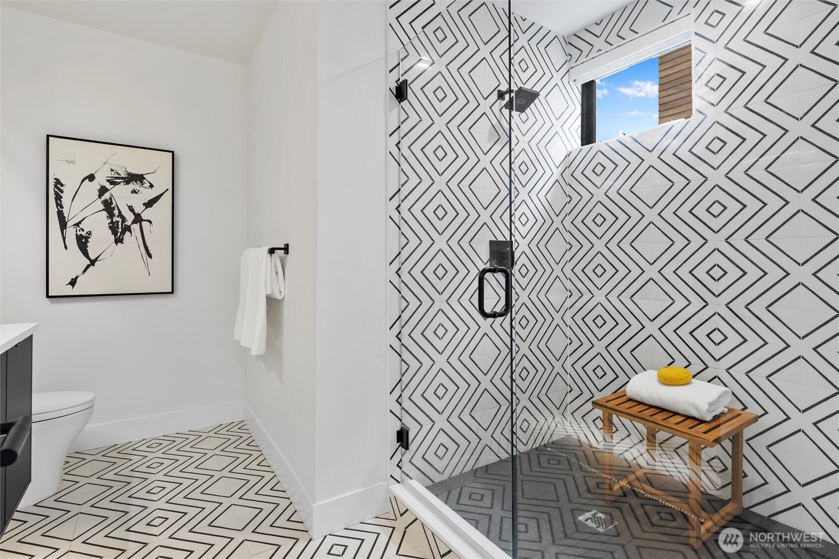 4605 108th Avenue NE, Kirkland, WA 98033