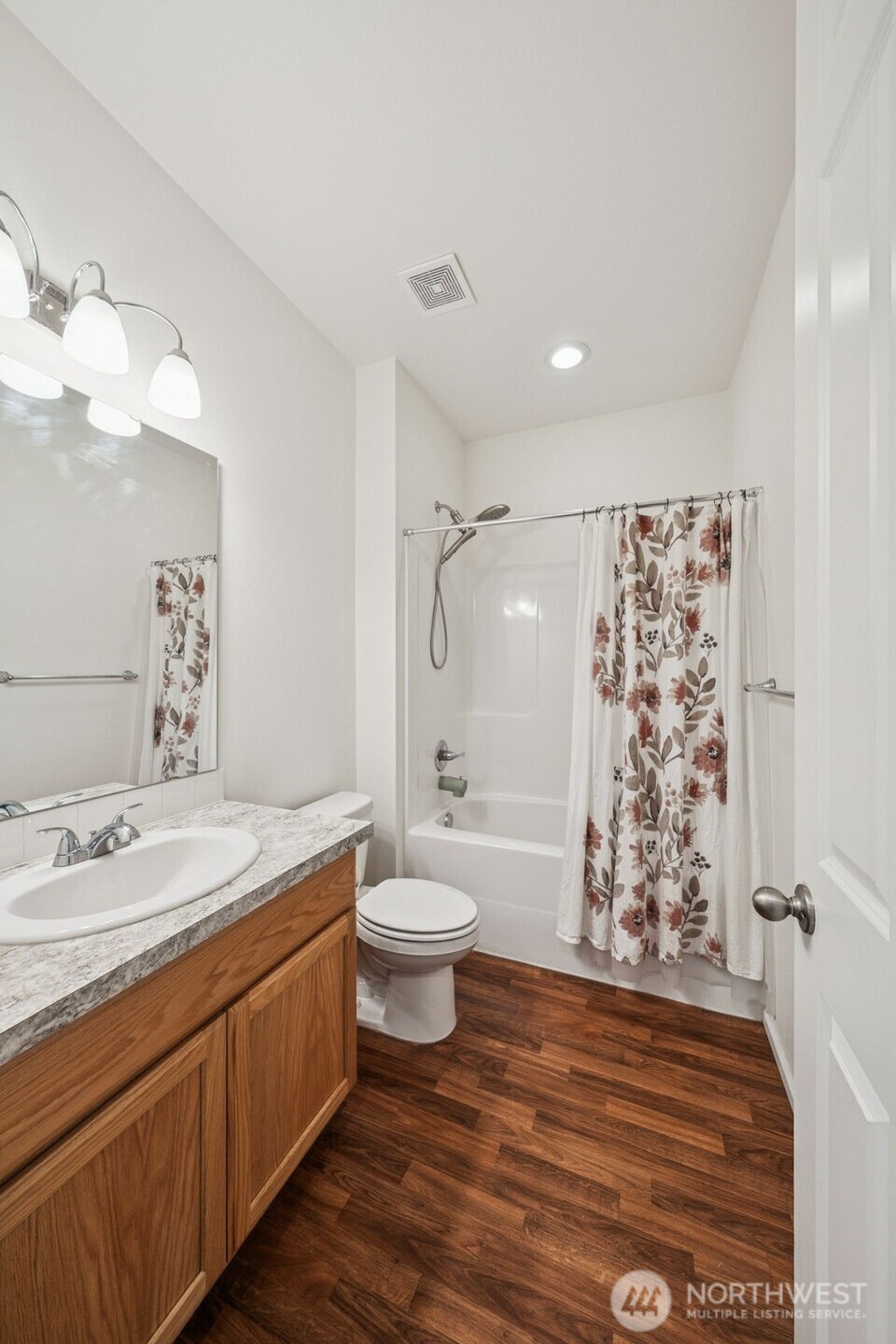 13404 Edmunds Parkway E, Bonney Lake, WA 98391