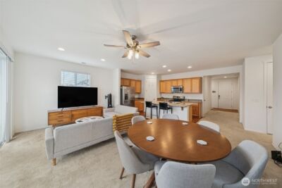 13404 Edmunds Parkway E, Bonney Lake, WA 98391 - Photo 6