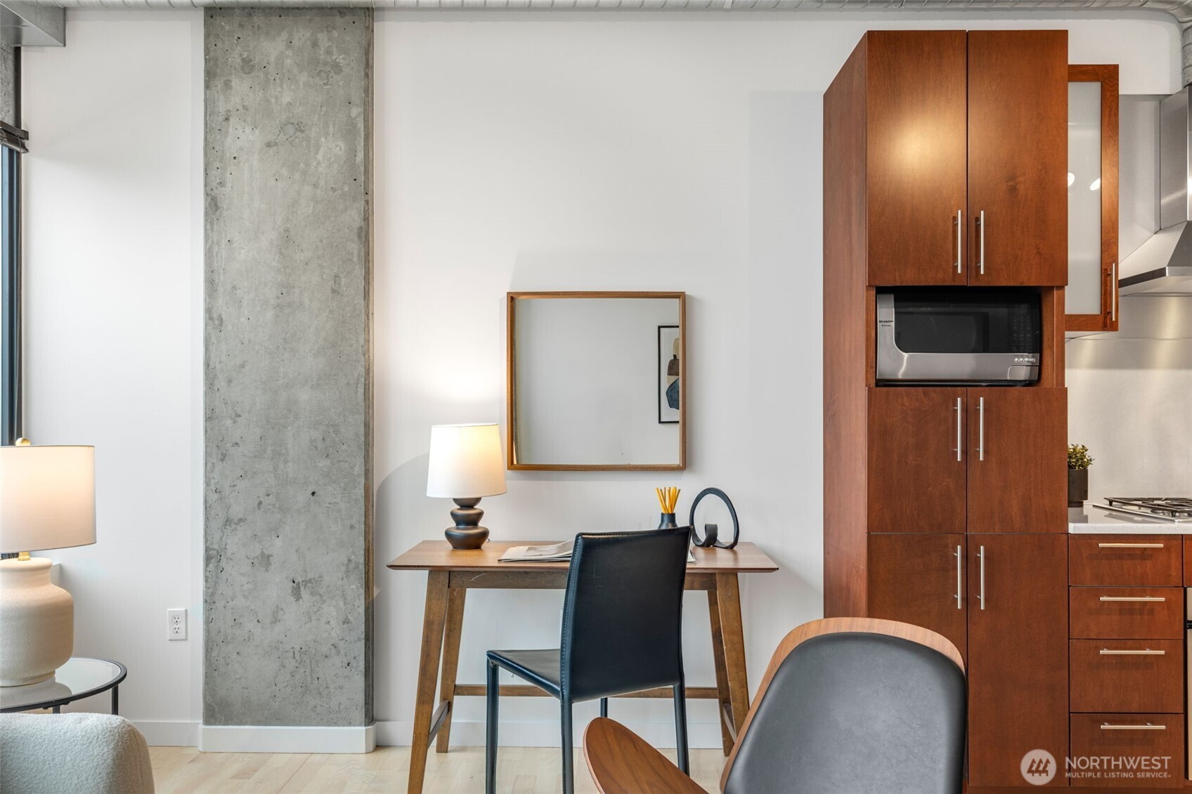 2720 3rd Avenue #705, Seattle, WA 98121