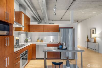 2720 3rd Avenue #705, Seattle, WA 98121 - Photo 12