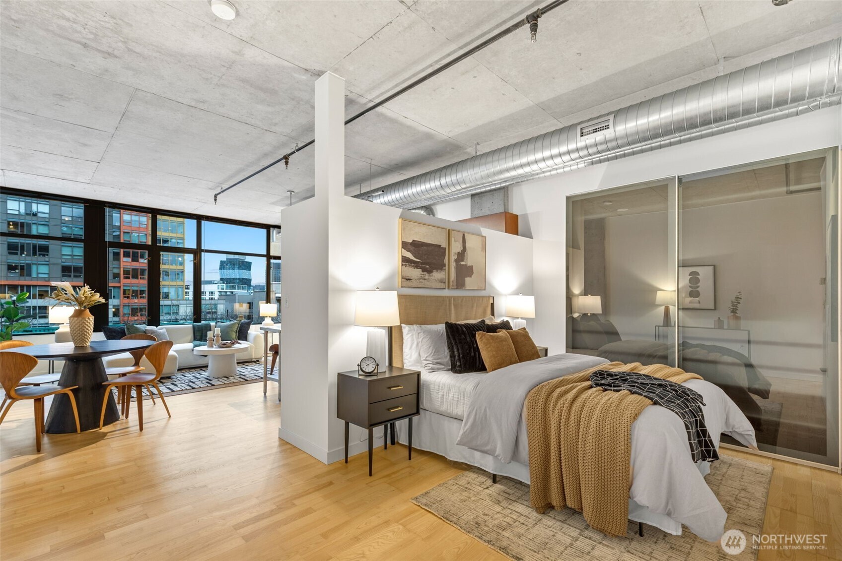 2720 3rd Avenue #705, Seattle, WA 98121