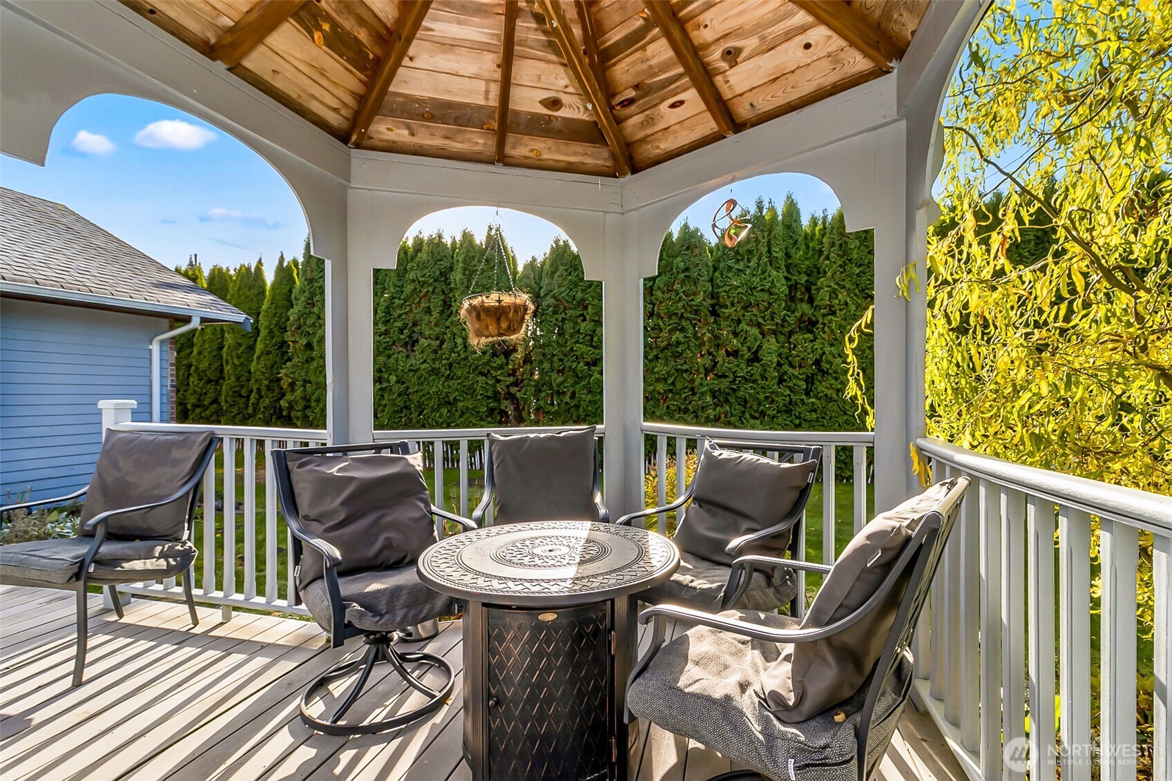 6611 78th Place NE, Marysville, WA 98270