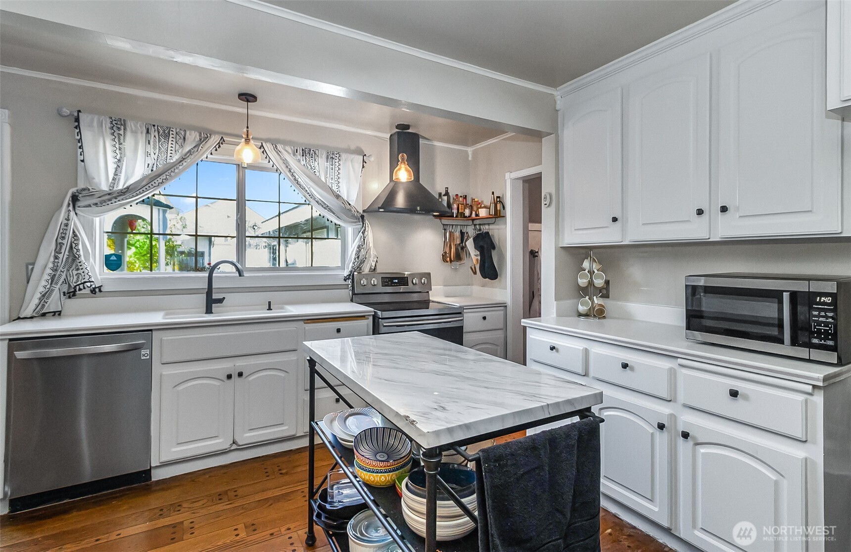 6611 78th Place NE, Marysville, WA 98270