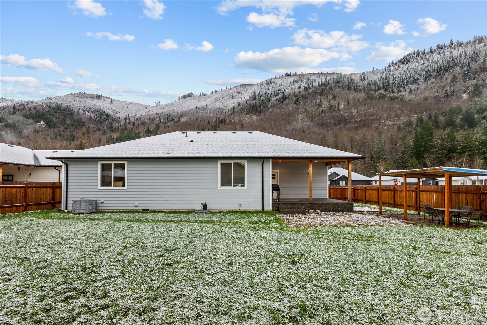 8233 Gold Run Drive , Maple Falls, WA 98266