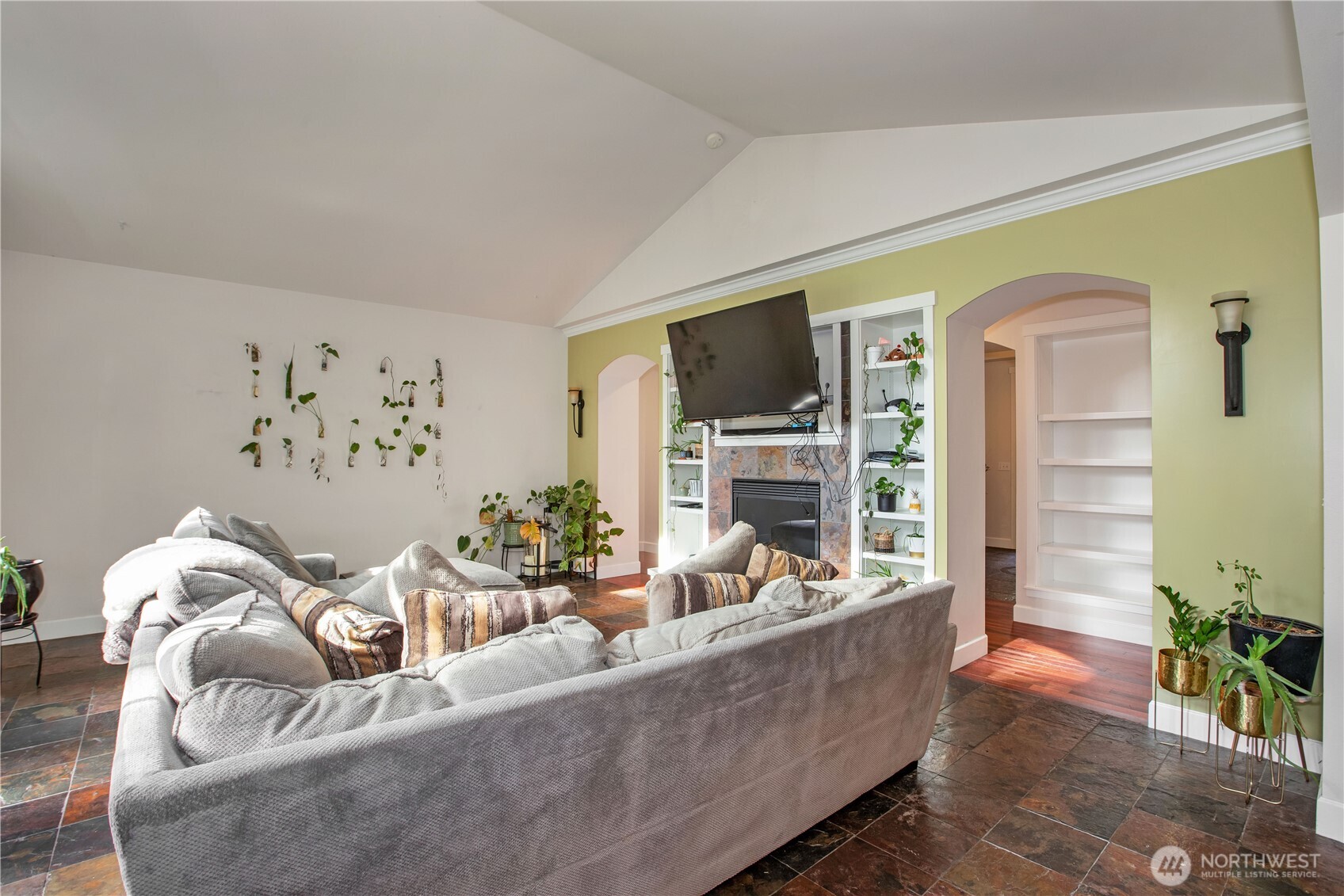 2744 Carpenter Road SE, Lacey, WA 98503