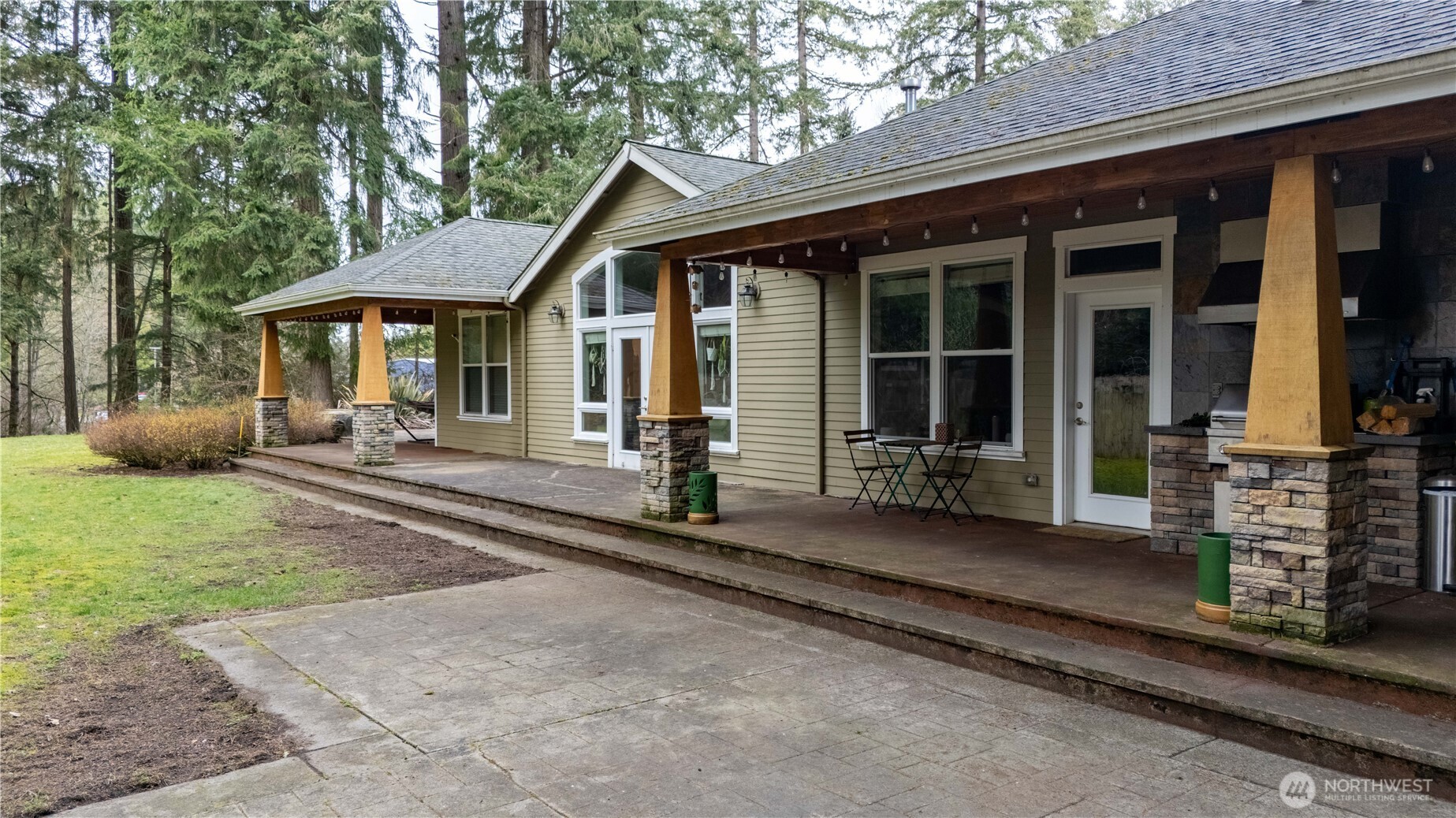 2744 Carpenter Road SE, Lacey, WA 98503