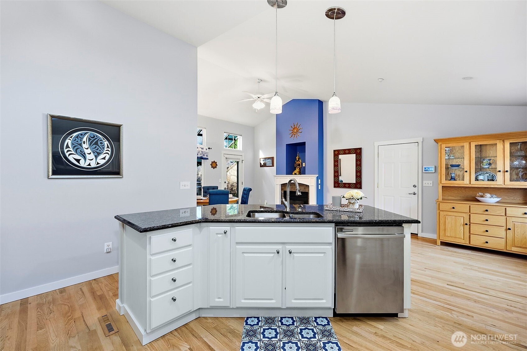 2253 McDonald Avenue , Dupont, WA 98327