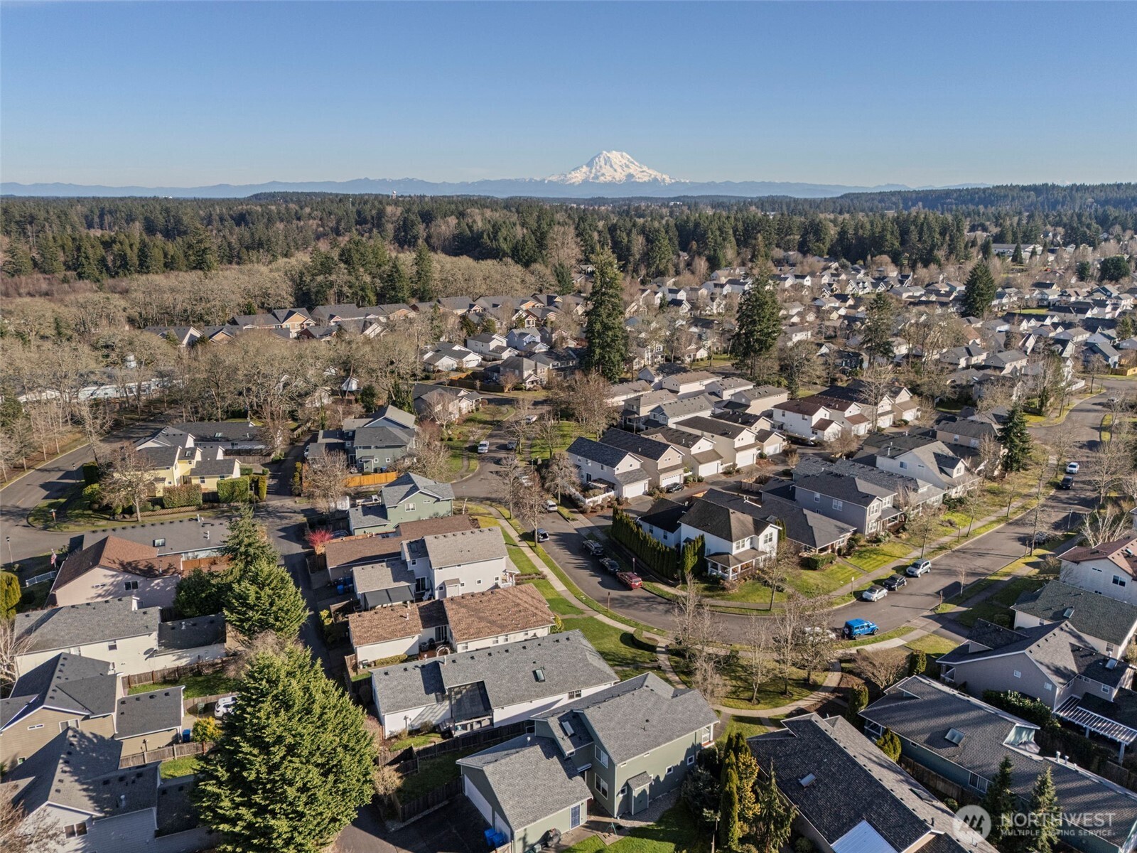 2253 McDonald Avenue , Dupont, WA 98327