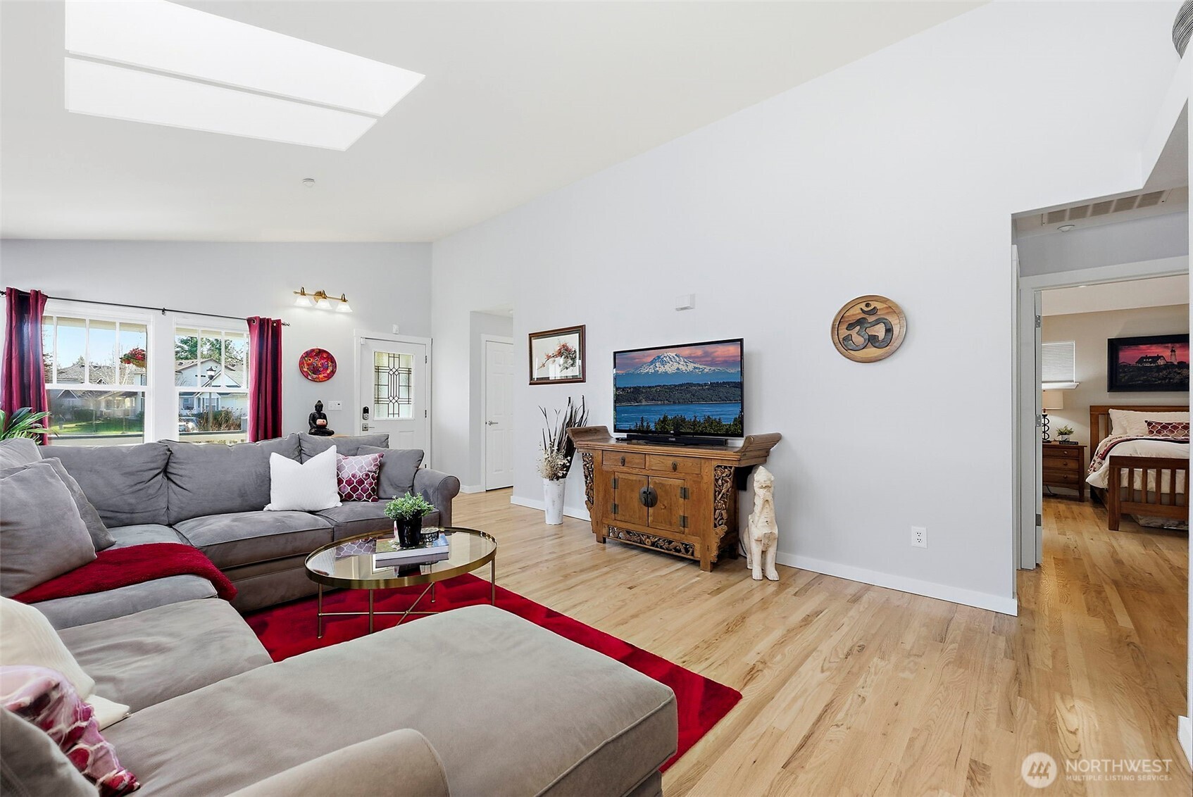 2253 McDonald Avenue , Dupont, WA 98327