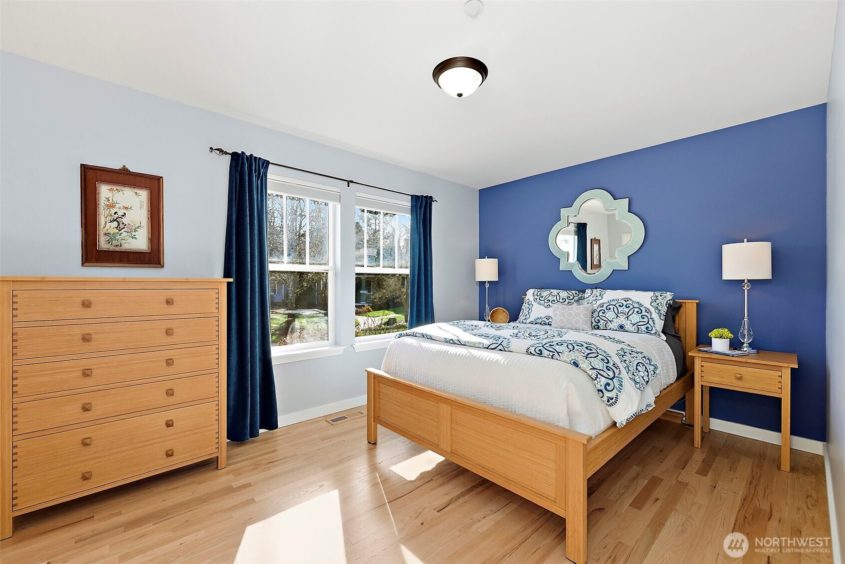 2253 McDonald Avenue , Dupont, WA 98327