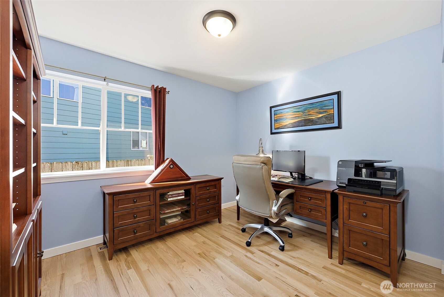 2253 McDonald Avenue , Dupont, WA 98327