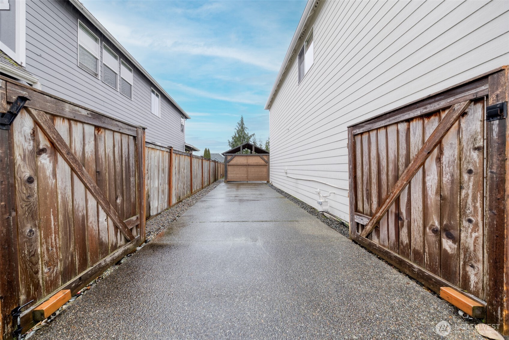 7326 223rd Avenue Ct E, Buckley, WA 98321