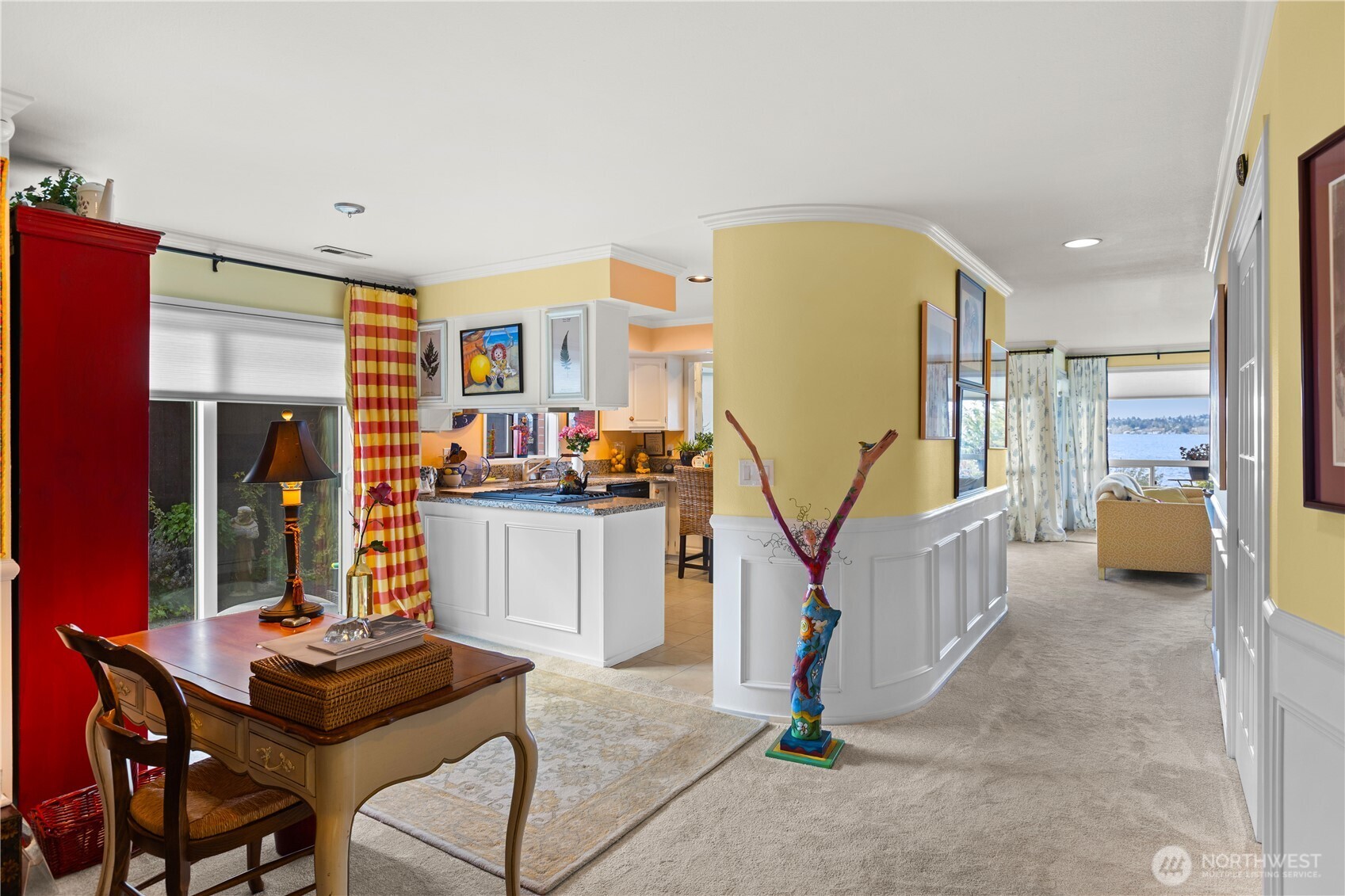 311 S 2nd Street #101, Kirkland, WA 98033