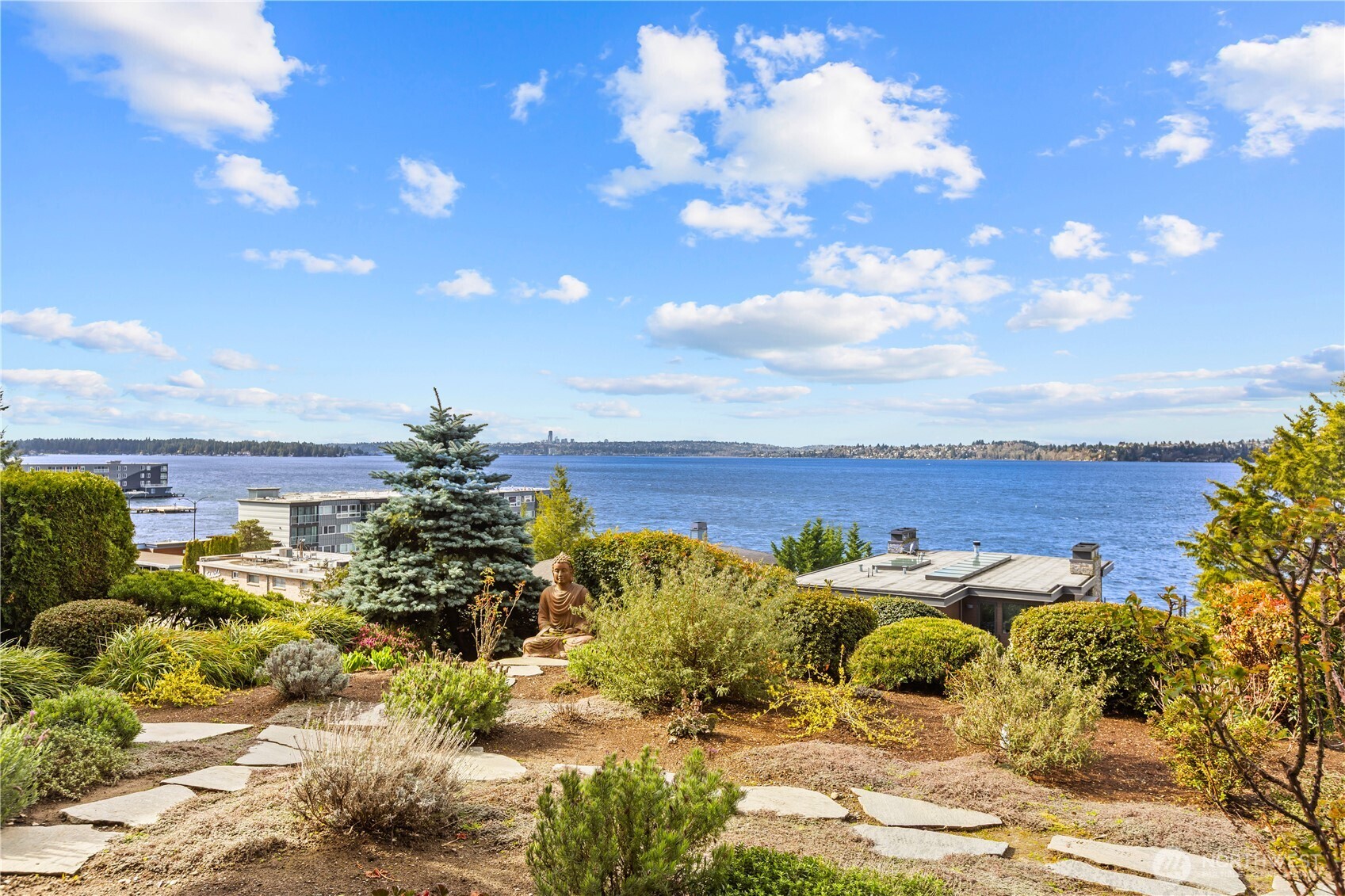 311 S 2nd Street #101, Kirkland, WA 98033
